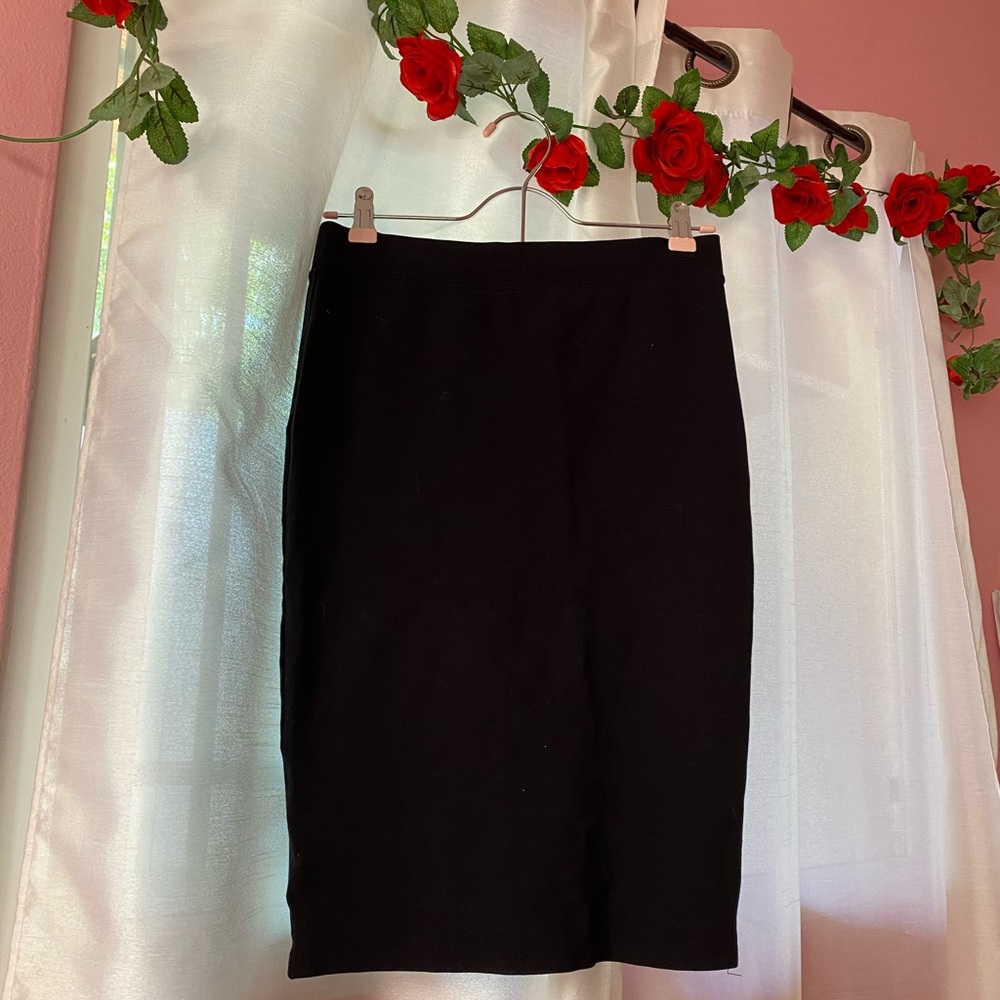 Black high waisted body slimming skirt